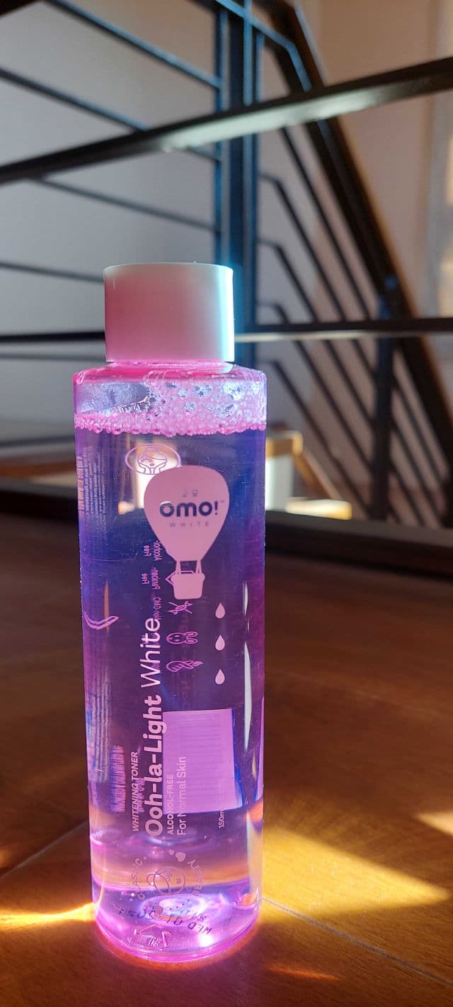 Omo! White Ooh-La-Light White Toner review photo by Gray17