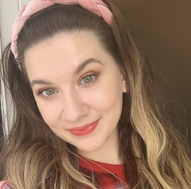 Urban Decay Naked Honey Eyeshadow Palette review photo by nailsbycarleigh