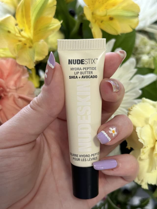 Nudestix Hydra-Peptide Lip Butter review photo by nailsbycarleigh
