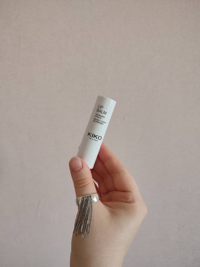 Kiko Nourishing Lip Balm review photo by OlyaAlink