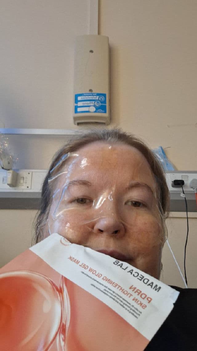 Centellian24 Madeca Lab PDRN Skin Tightening Glow Gel Mask review photo by cariadsbeauty