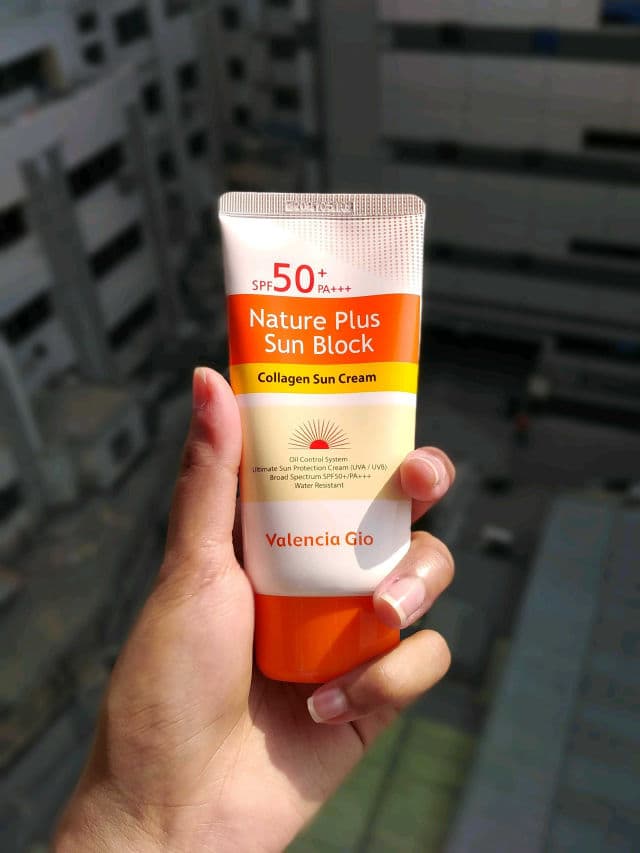 Valencia Gio Nature Plus Sunblock Collagen Sun Cream SPF 50+ PA+++ review photo by Nishat