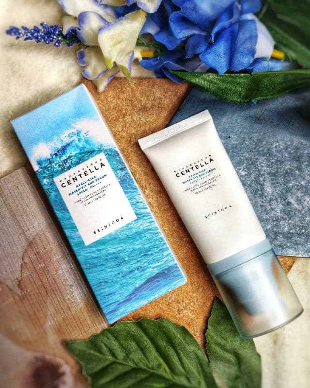 SKIN1004 Madagascar Centella Hyalu-Cica Water-Fit Sun Serum SPF50+ PA++++ review photo by Deasy