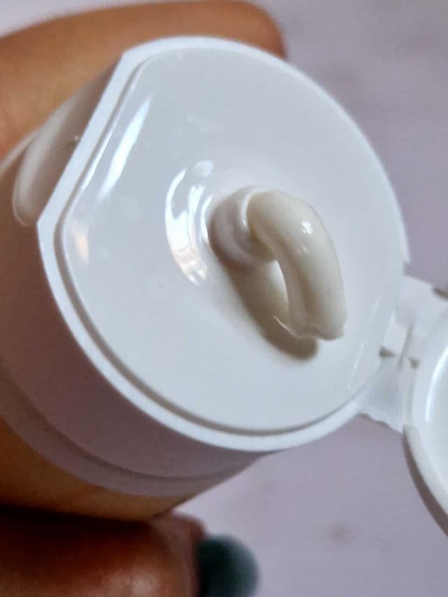 Q+A Oat Milk Cream Cleanser review photo by AlexMashhh