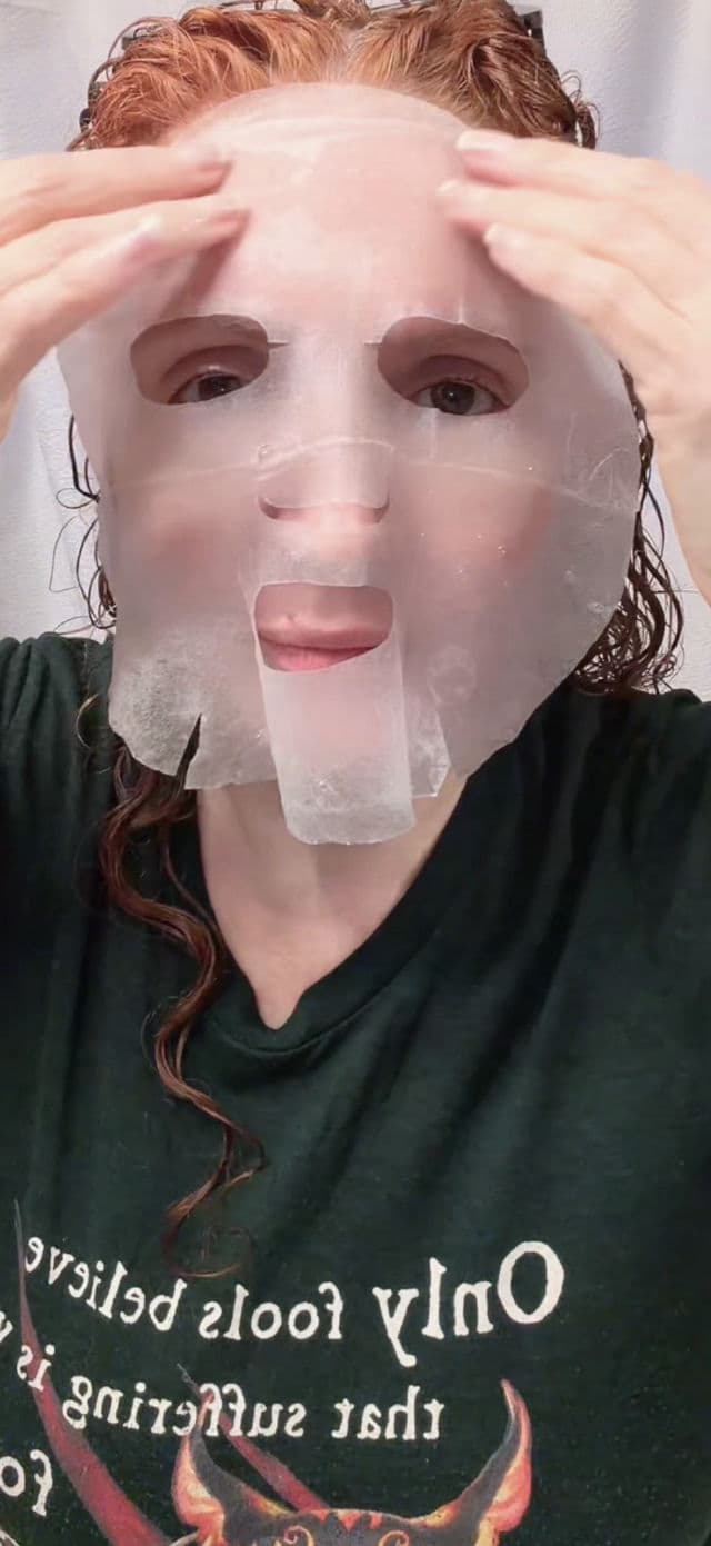 PAPA RECIPE Real Centella Cica Cooling Water Fit Toner Pad review photo by Ananael