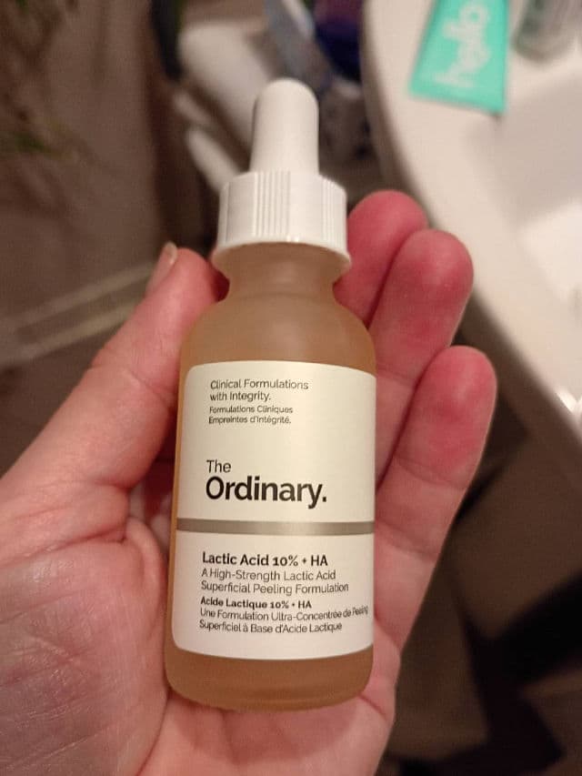 Lactic Acid 10% + HA product review