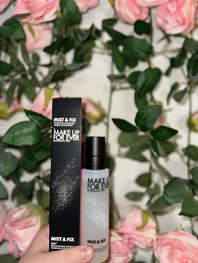 Make Up For Ever Mist & Fix review photo by Hollymarie79