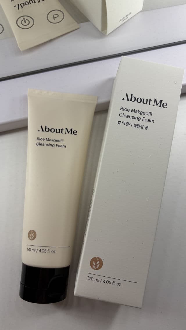 ABOUT ME Rice Matgeolli Cleansing Foam review photo by Ruxxzz