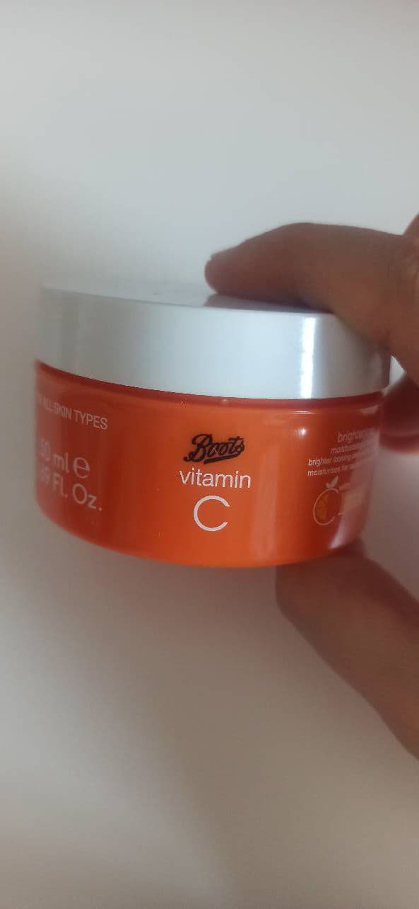 Boots Vitamin C Brightening Moisturising Cream review photo by PetitGirl