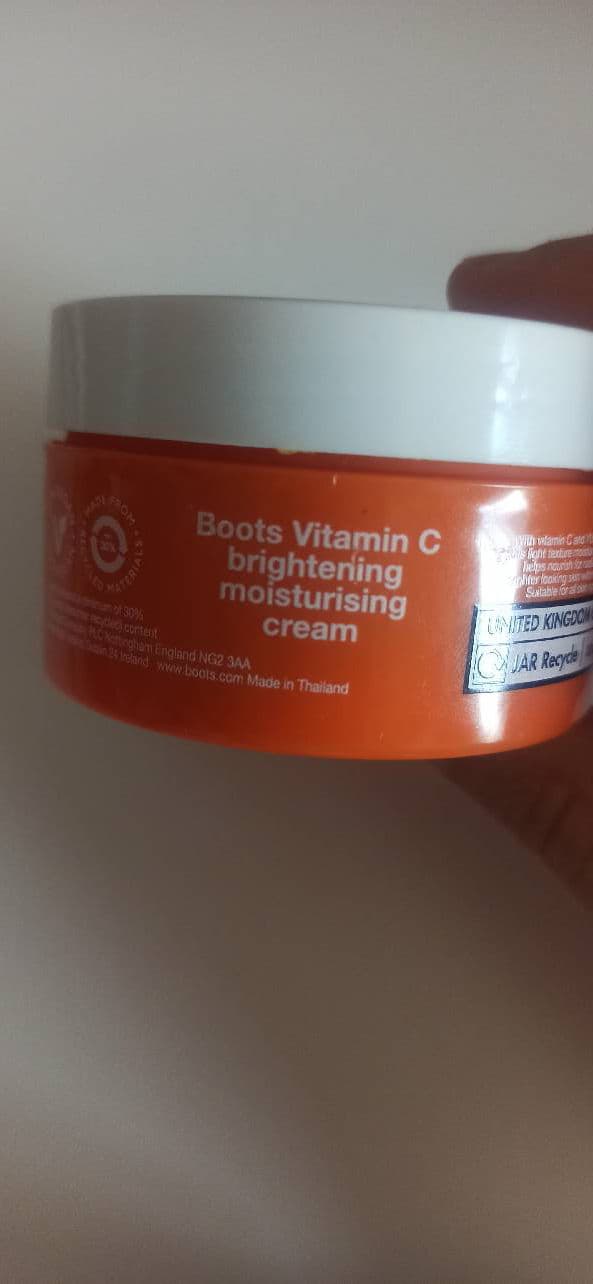 Boots Vitamin C Brightening Moisturising Cream review photo by PetitGirl