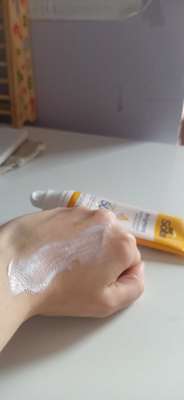 Boots Soltan Brightening Protect & Moisturise Facial Suncare Cream with Vitamin C SPF50+ review photo by PetitGirl