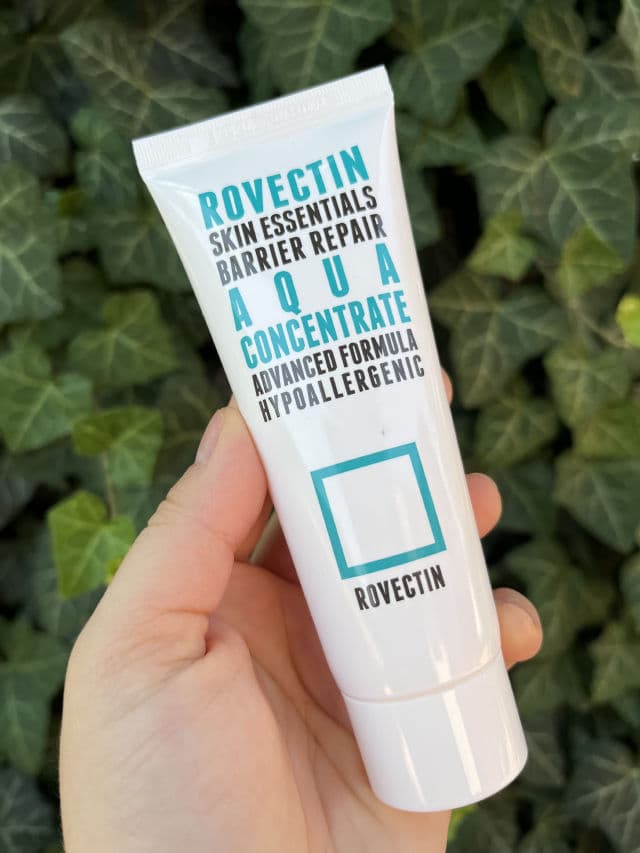 Rovectin Skin Essentials Barrier Repair Aqua Concentrate review photo by Petrenci