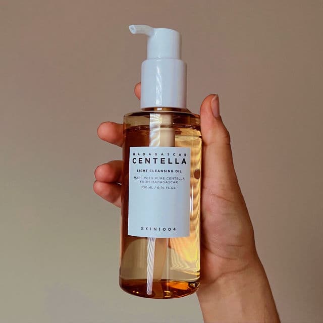 SKIN1004 Madagascar Centella Light Cleansing Oil review photo by Yinlunaa