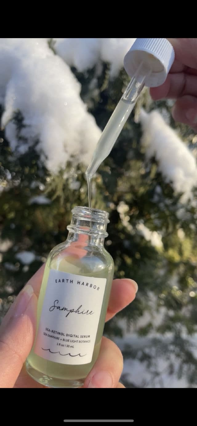 Earth Harbor Naturals Samphire Sea-Retinol Digital Serum review photo by BrownGirlBeautyEdit