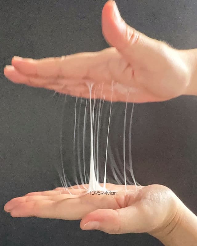 medi-peel Premium Naite Thread Neck Cream review photo by bubblyvivi