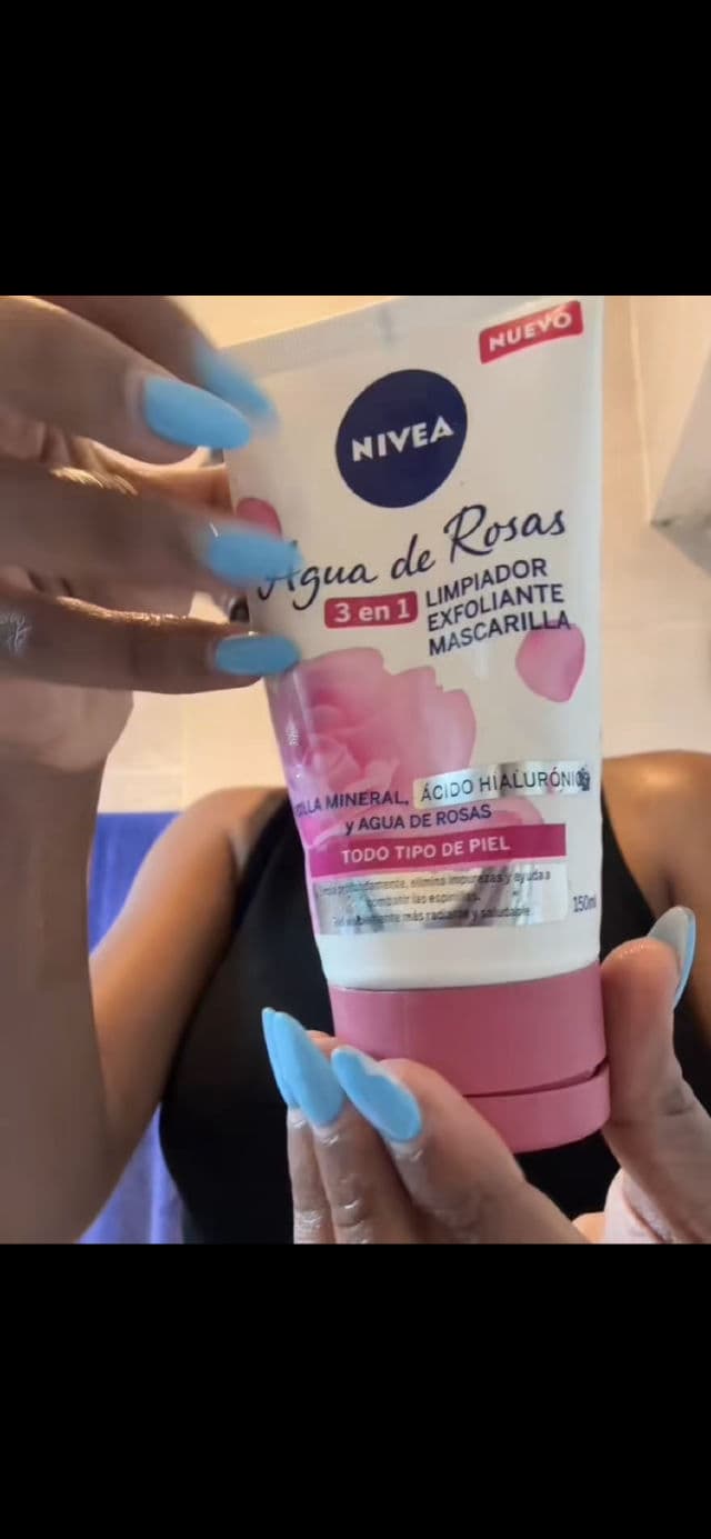 Nivea Rose Care 3 in 1 - Wash, Scrub, Mask review photo by itssamssss