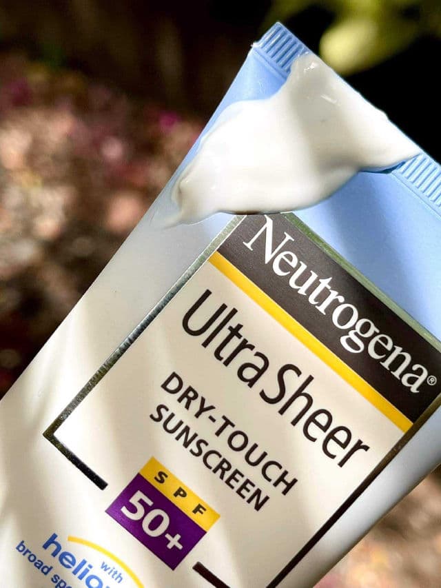 Neutrogena Ultra Sheer Dry-Touch Sunscreen Broad Spectrum SPF 55 Helioplex review photo by vvmskincare