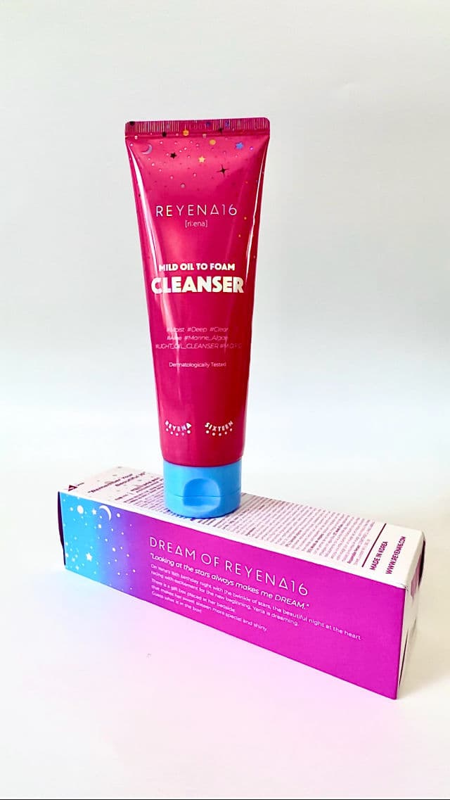 REYENA16 Mild Oil To Foam Cleanser review photo by vvmskincare