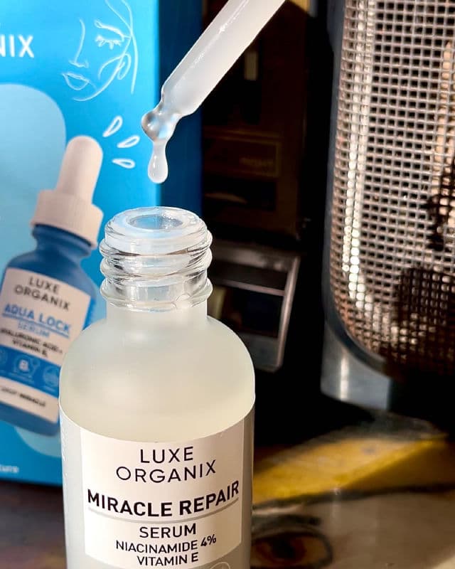 Luxe Organix Miracle Repair Serum Niacinamide 4% review photo by vvmskincare