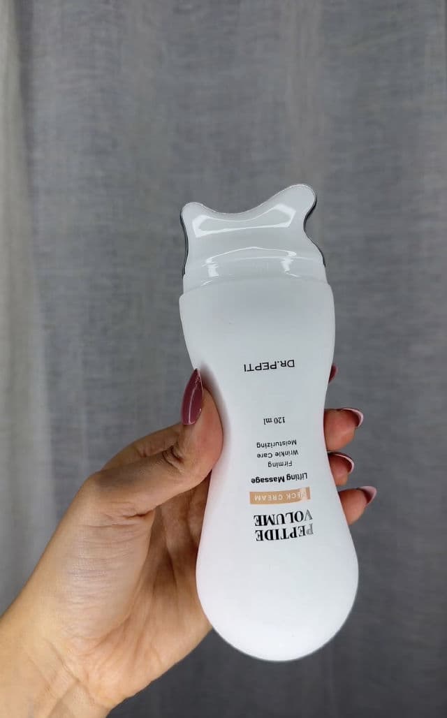 Dr.Pepti Peptide Volume Neck Cream review photo by zairawaded
