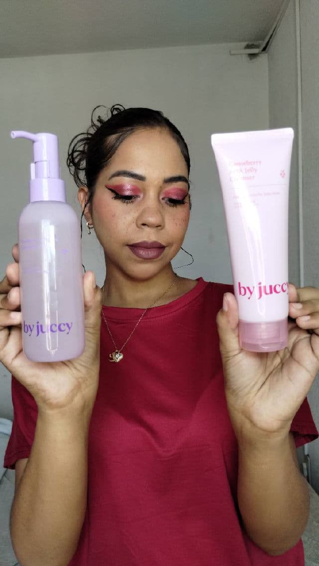 By Juccy Vinoberry Blended Cleansing Oil review photo by liliconestilos