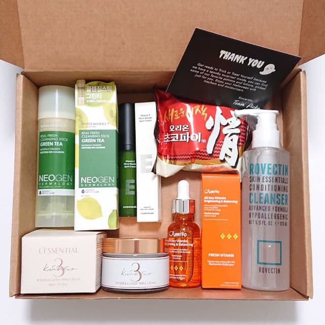 Picky Picky Box #3 | October Treats review photo by Alca