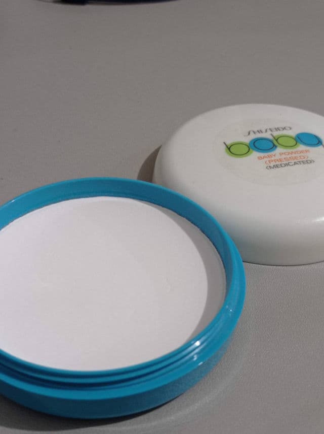 Shiseido Medicated Baby Powder review photo by karamarcelo