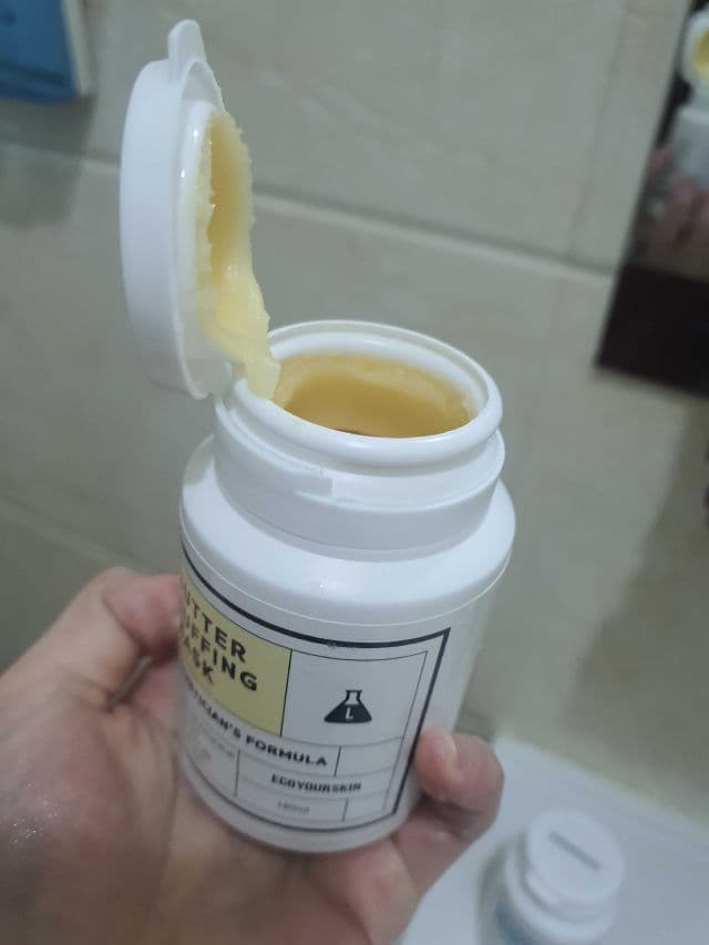 Eco Your Skin Butter Buffing Mask review photo by Nomiinnooo