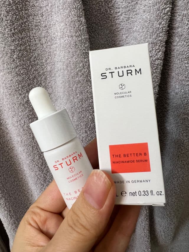 Dr. Barbara Sturm The Better B Niacinamide Serum review photo by Cellasea
