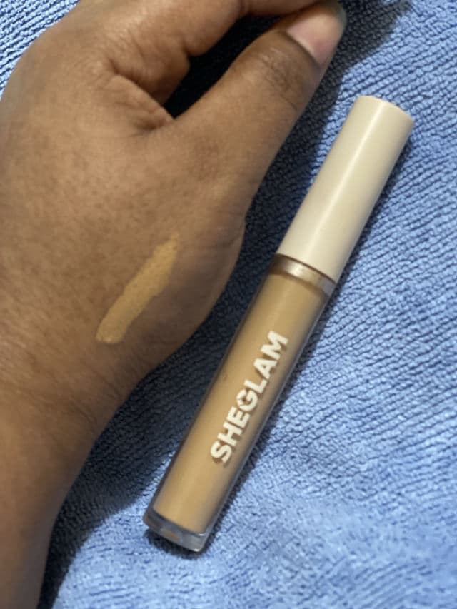 SHEGLAM 12-Hr Full Coverage Concealer review photo by nicolbonillacontact