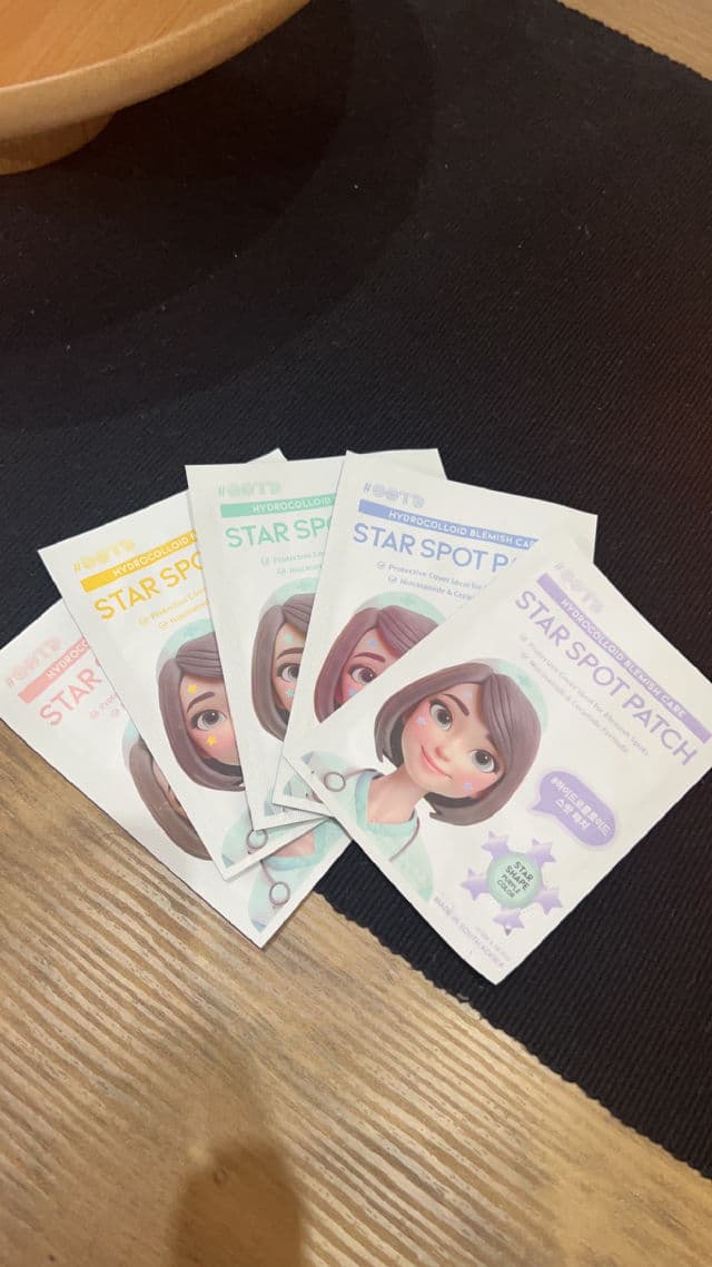 OOTD BEAUTY Star Spot Patch review photo by chino