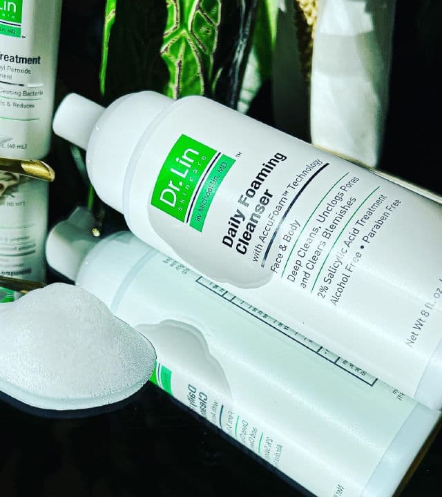 Dr. Lin Skincare Daily Foaming Cleanser review photo by Destinylilah