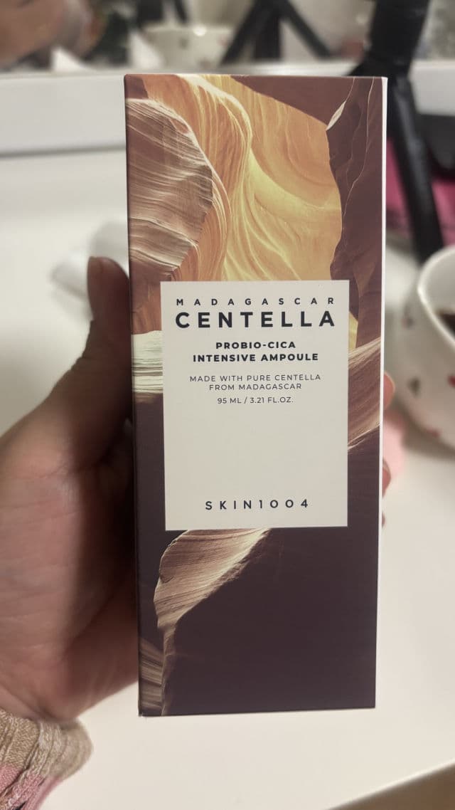 SKIN1004 Madagascar Centella Probio-Cica Intensive Ampoule review photo by arianaa