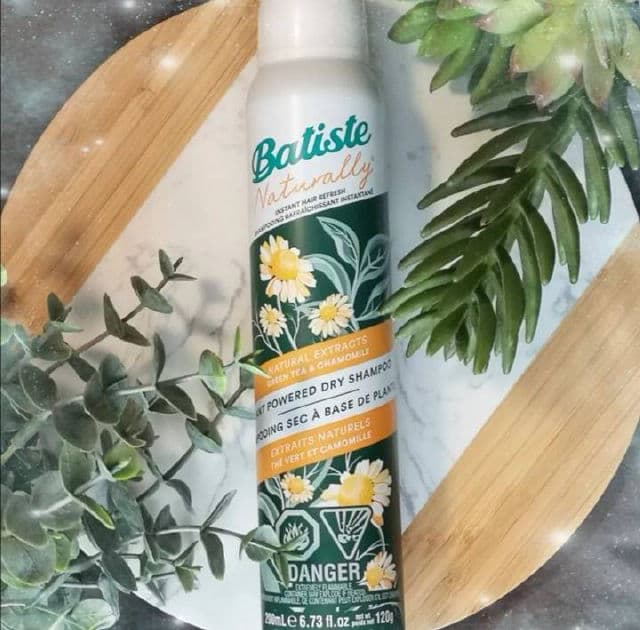 Batiste Lightly Scented Naturally Dry Shampoo - Green Tea & Chamomile review photo by 7Tanya