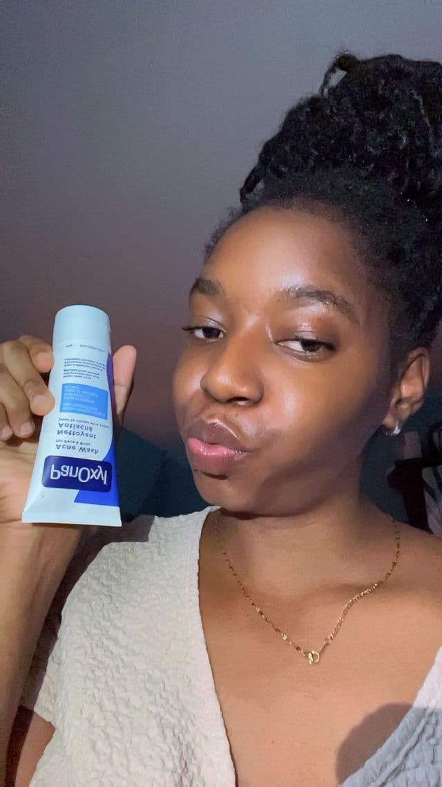 PanOxyl Acne Creamy Wash Benzoyl Peroxide 4% Daily Control review photo by myanca