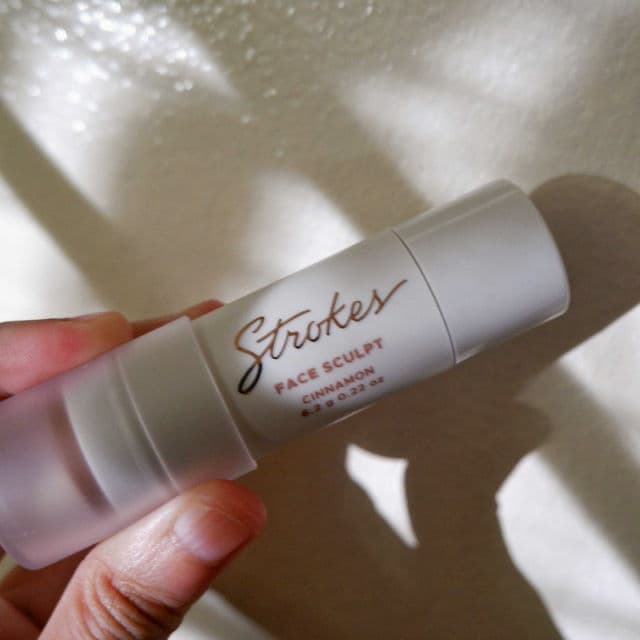 Strokes Beauty Lab Face Sculpt Cream Contour review photo by elaineganuelas
