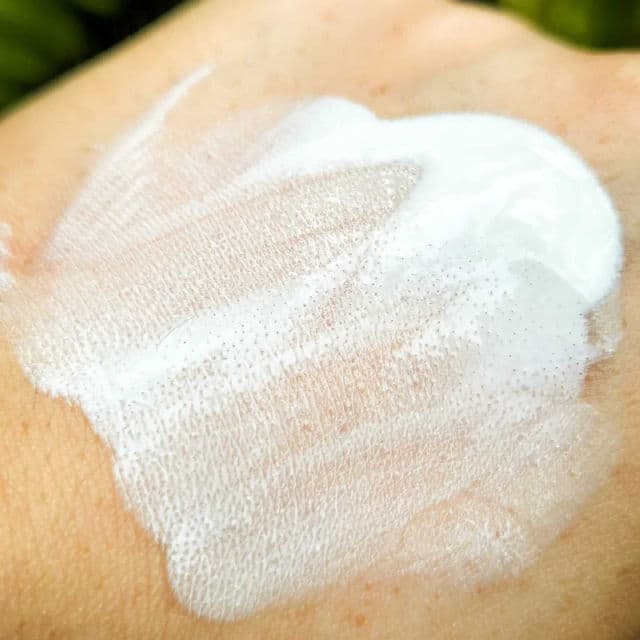 Biore UV Kids Pure Milk SPF 50 PA+++ review photo by elaineganuelas