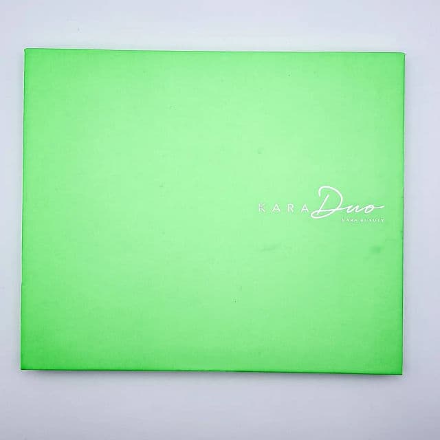 KARA Beauty From Miami to Bahamas Eye Shadow Pallette review photo by marifa