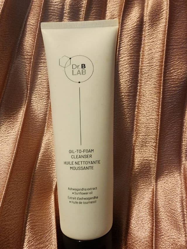 Dr. Brandt Dr. B Lab Oil-to-Foam Cleanser review photo by crimsonxerox