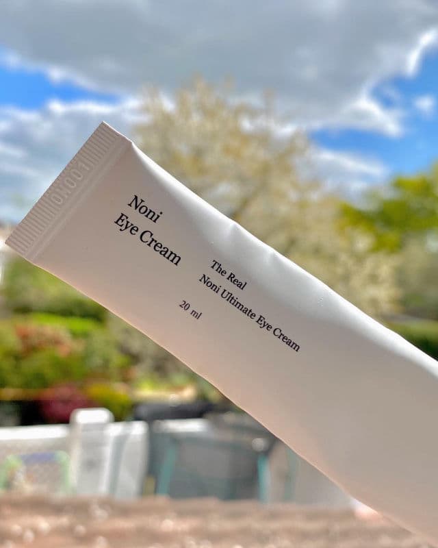 CELIMAX The Real Noni Ultimate Eye Cream review photo by Skincarewithtai