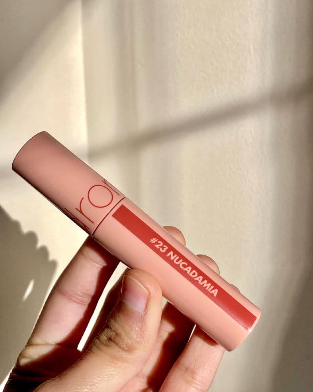 Romand 22 Pomelo Skin (Bare Juicy Series) review photo by Skincarewithtai