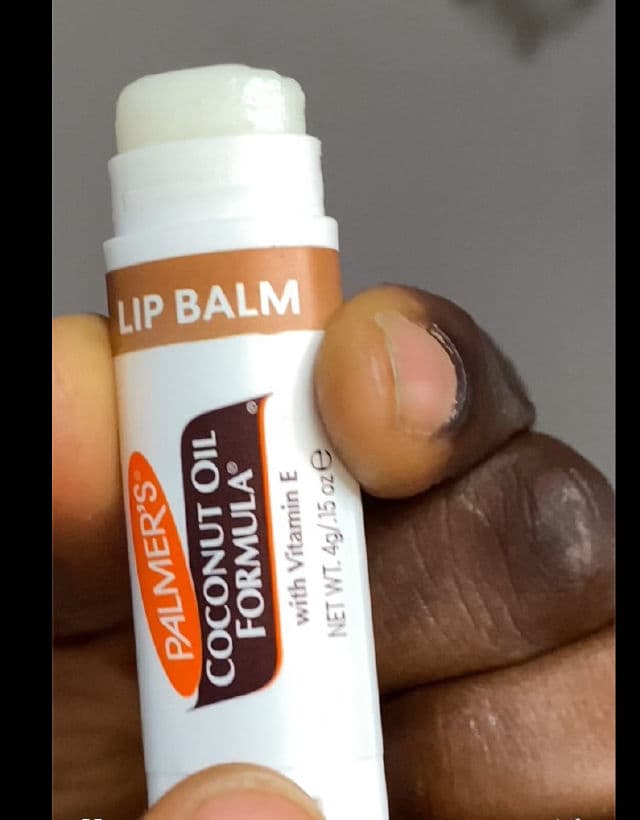 Palmer's Coconut Oil Lip Balm SPF15 review photo by oluwatoyosi