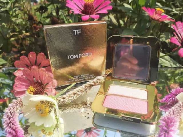 Tom Ford Sheer Cheek Duo Lavender Lure review photo by mrscepiskincare
