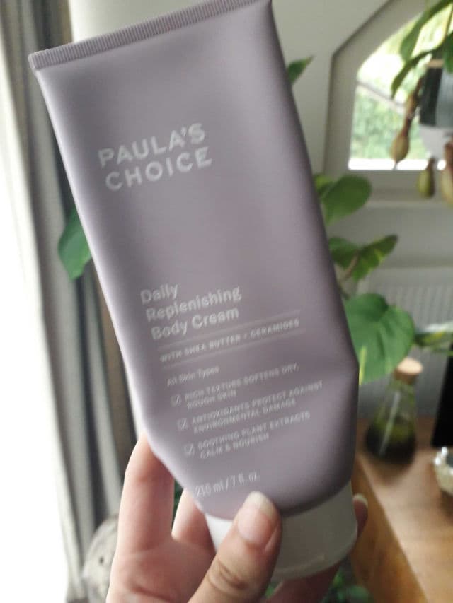 Paula's Choice Daily Replenishing Body Cream review photo by Elysea