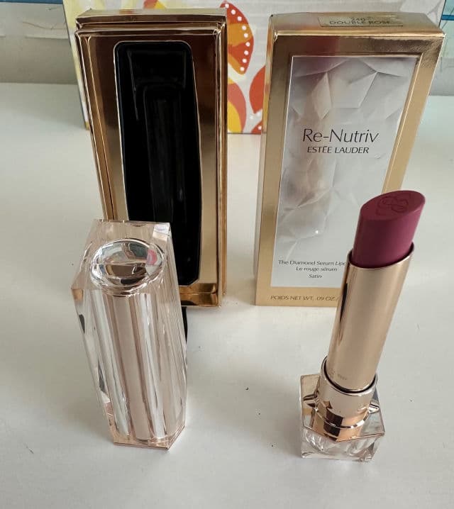 Estee Lauder Pure Color Illuminating Shine Sheer Shine Lipstick 907 Confidant review photo by saju