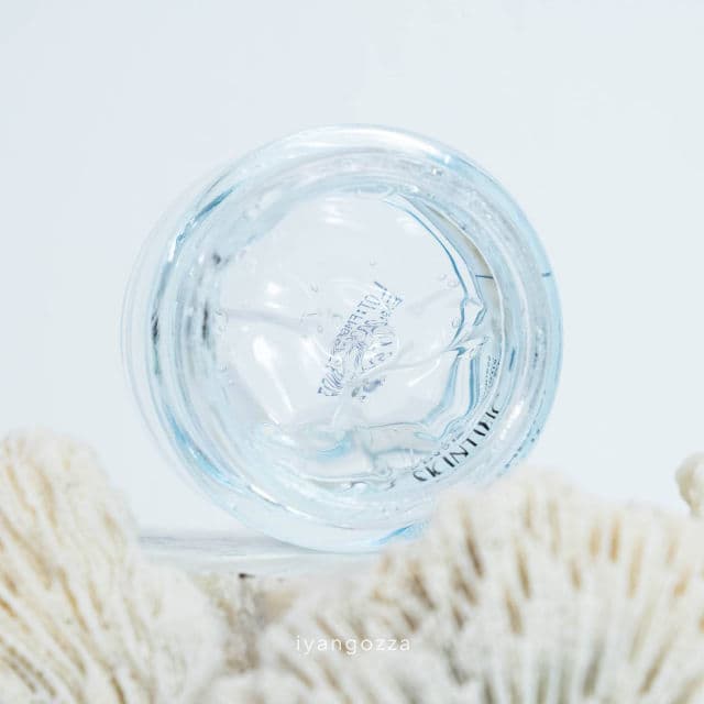 Skintific 5% Panthenol Acne Calming Water Gel review photo by iyangozza