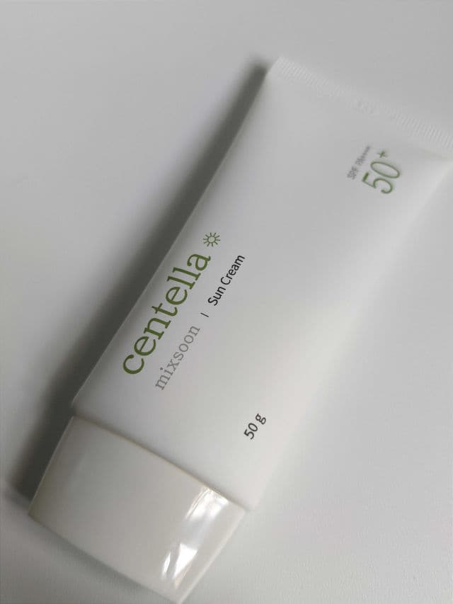 MIXSOON Centella Asiatica Sun Cream SPF 50+ PA++++  review photo by sukahijau
