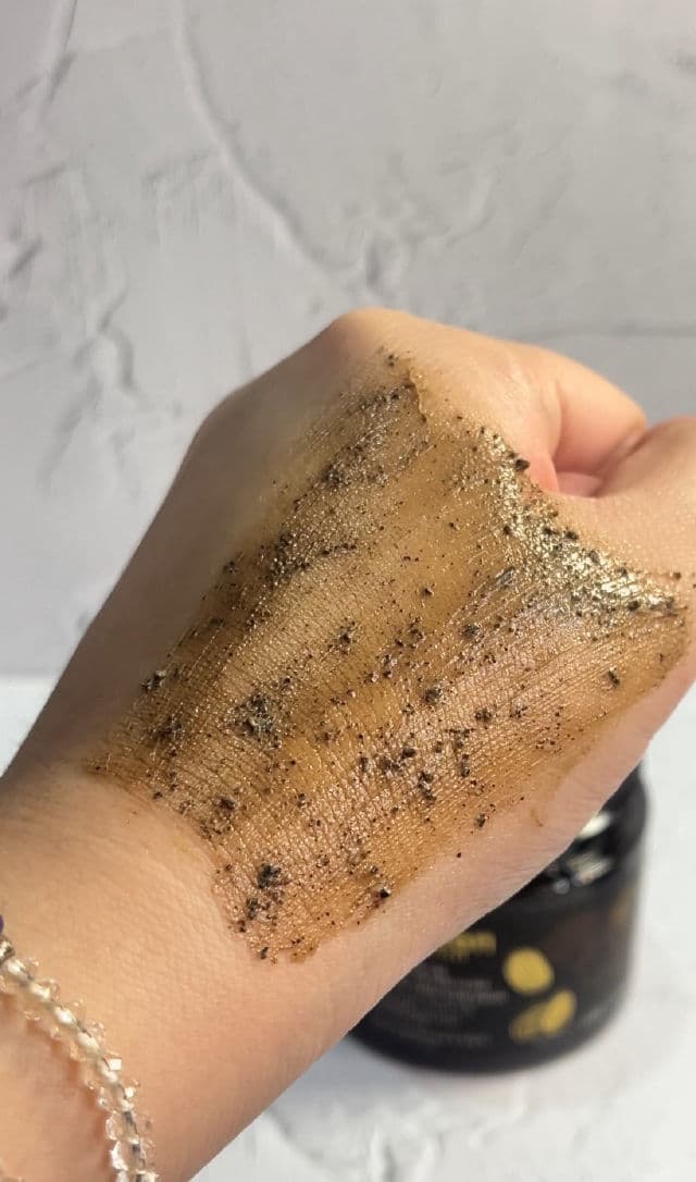 the Cocoon Dak Lak Coffee Body Polish review photo by flojesslyn