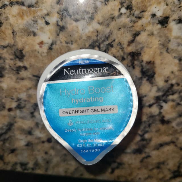 Neutrogena Hydro Boost Overnight Gel Mask review photo by AnnaK80