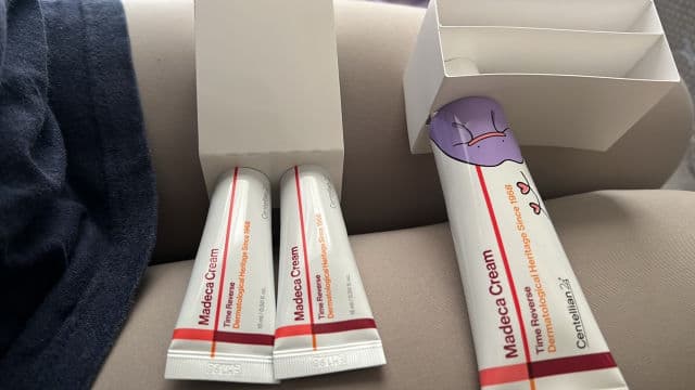 Centellian24 Madeca Cream Time Reverse (Santa Edition) review photo by karlitagaitan